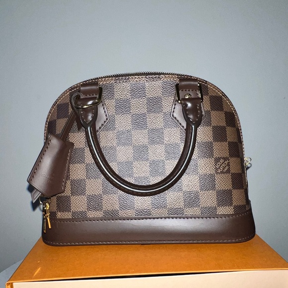 Louis Vuitton Alma BB !!SOLD ON MER*CARI!! - Picture 3 of 11